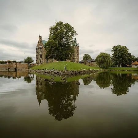 아파트 Stunning 2 Bedroom On Nyhavn With Private Balcony *