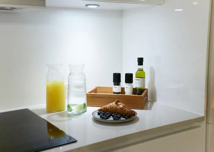 Stunning 2 Bedroom On Nyhavn With Private Balcony Lejlighed København