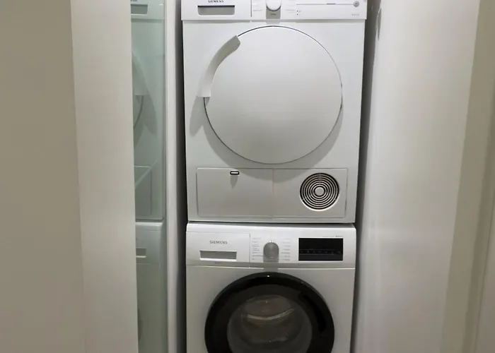 Lejlighed Stunning 2 Bedroom On Nyhavn With Private Balcony *