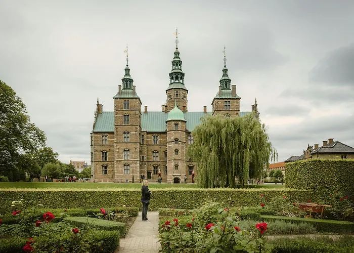 Stunning 2 Bedroom On Nyhavn With Private Balcony København
